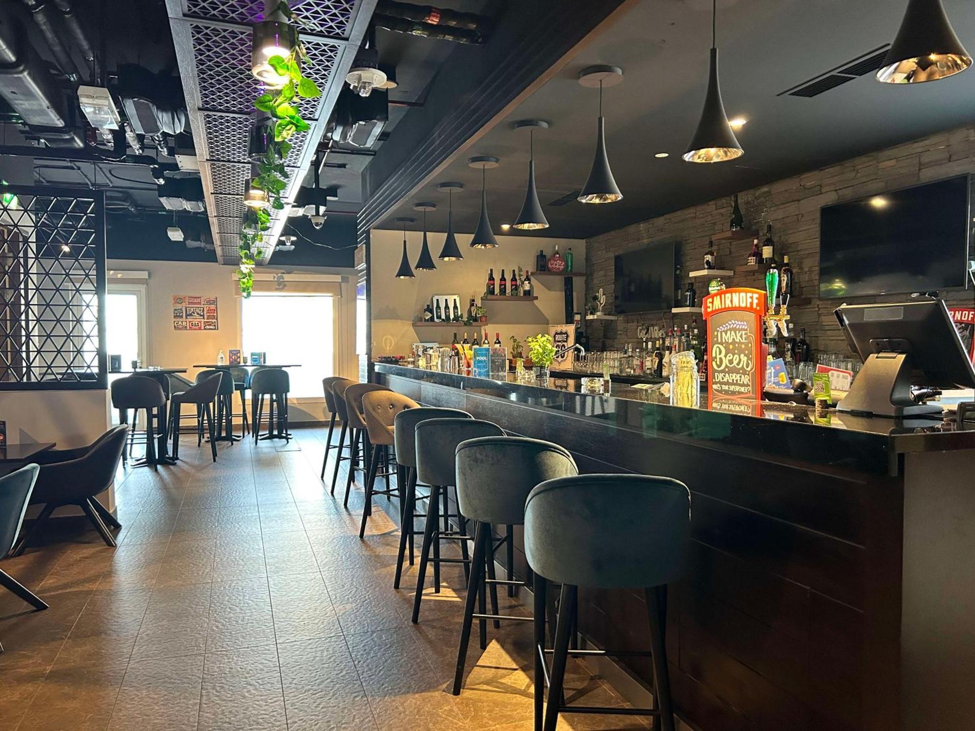 Hampton By Hilton Dubai Al Barsha Hotell Eksteriør bilde