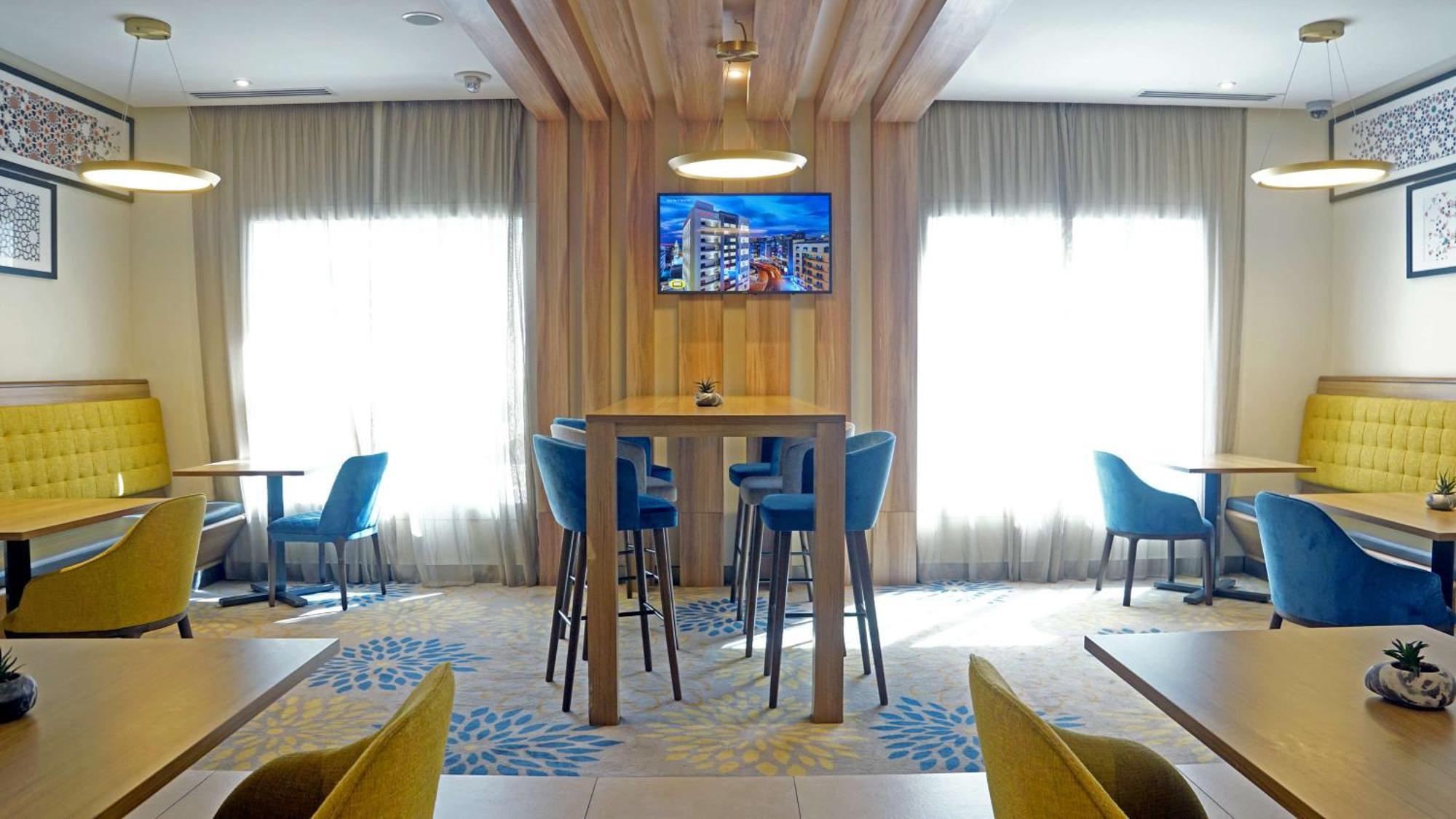 Hampton By Hilton Dubai Al Barsha Hotell Eksteriør bilde